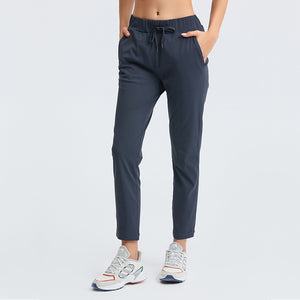 Women's Joggers Pants Lightweight Running Sweatpants with Pockets Athletic Tapered Straight Leg Pants for Workout