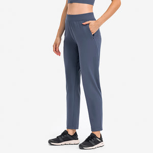 Women's Track Pants Athletic Running Sweatpants with Zipper Pockets Sports Jogging Sweat Pants Straight Leg