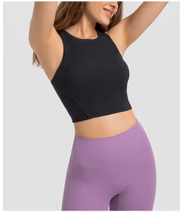 MAYLIFY Sleeveless Racerback Crop Tank Top pads Sports Crop Top for Lady Girls Daily Wearing